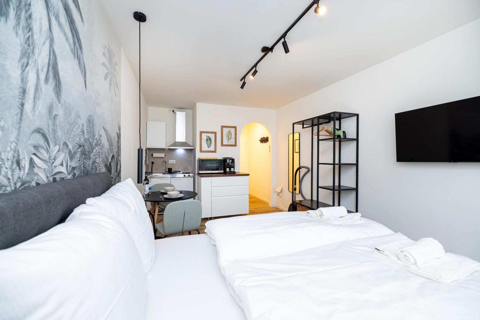 Kleines Apartment Mit Balkon Würzburg Esterno foto