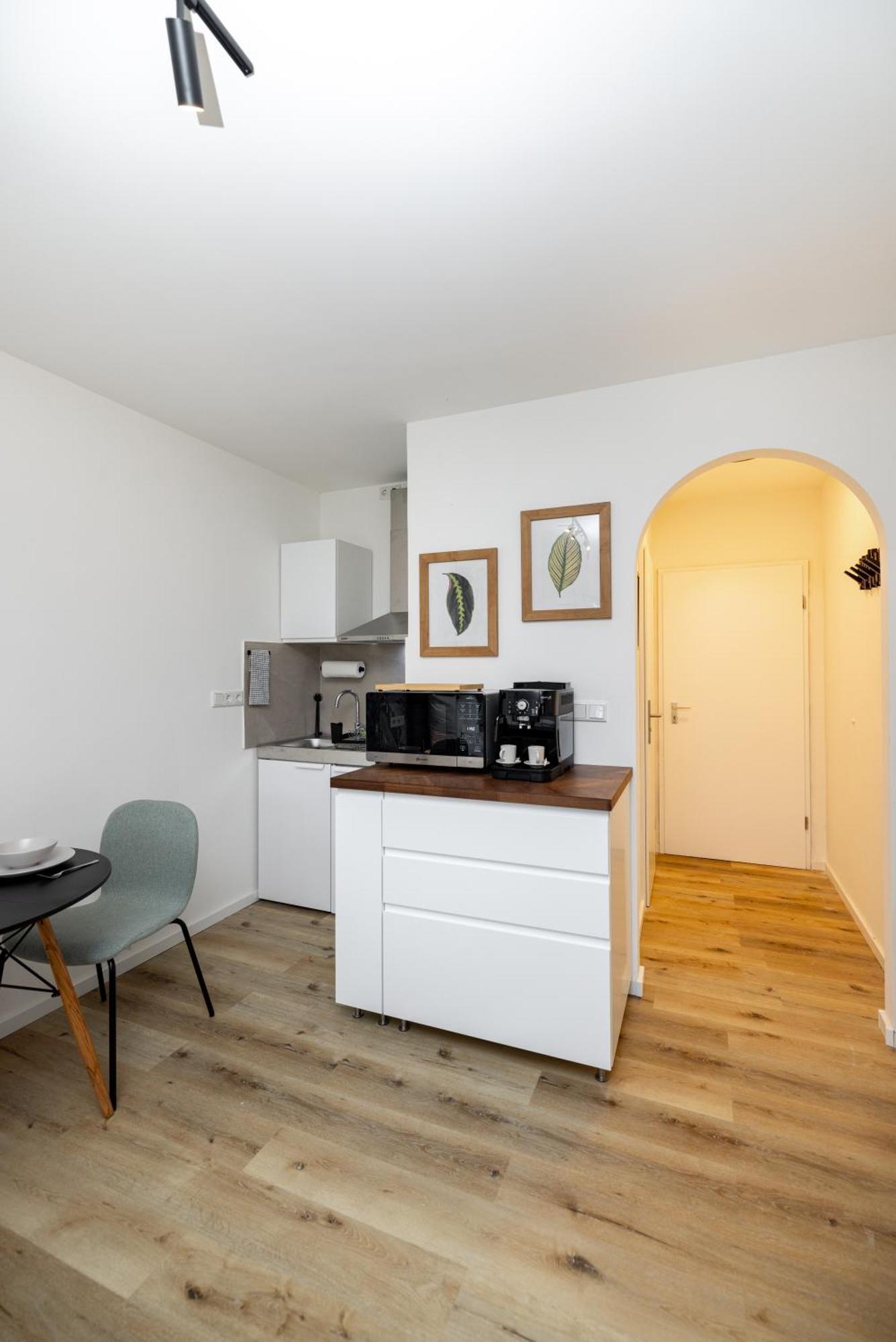 Kleines Apartment Mit Balkon Würzburg Esterno foto