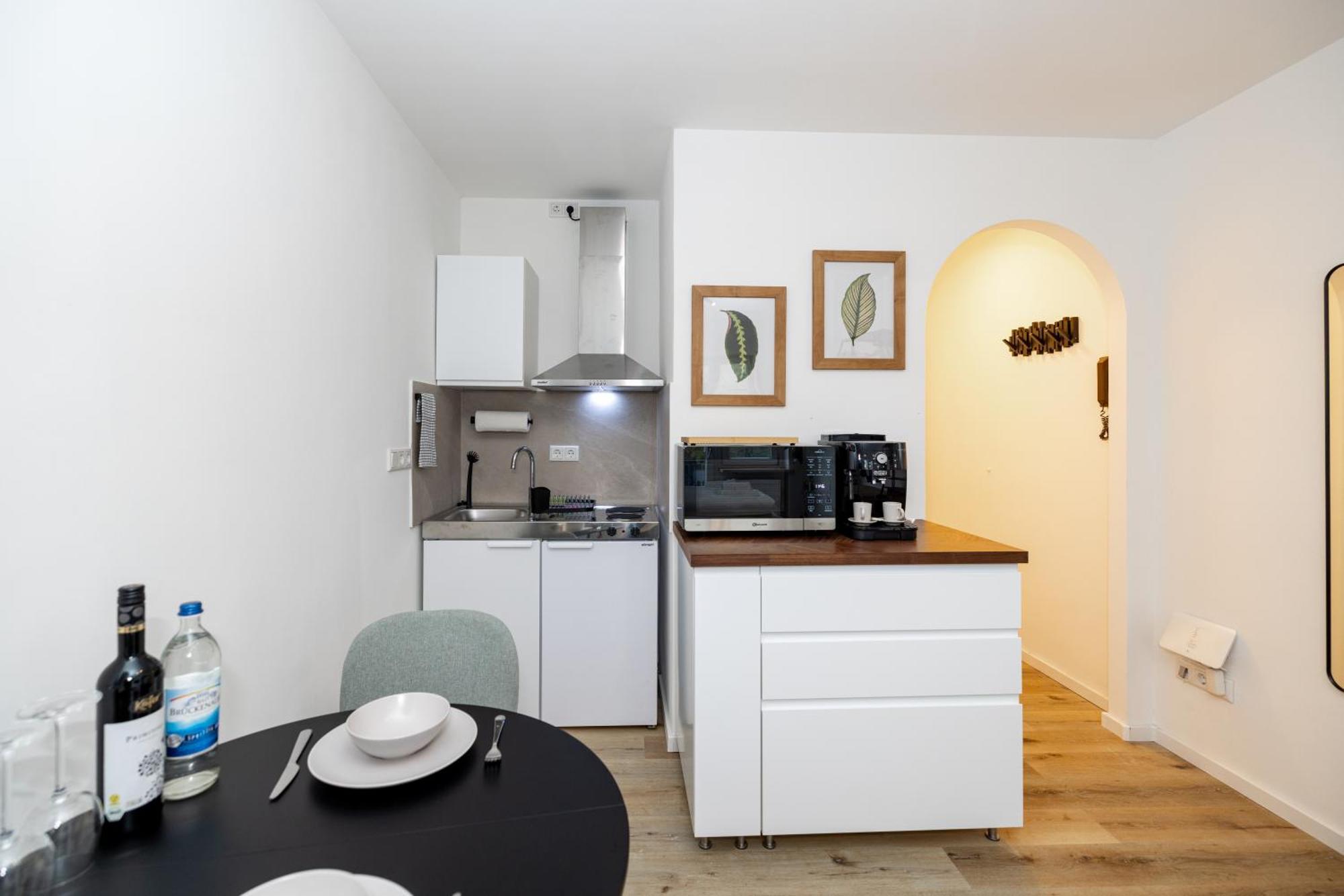Kleines Apartment Mit Balkon Würzburg Esterno foto