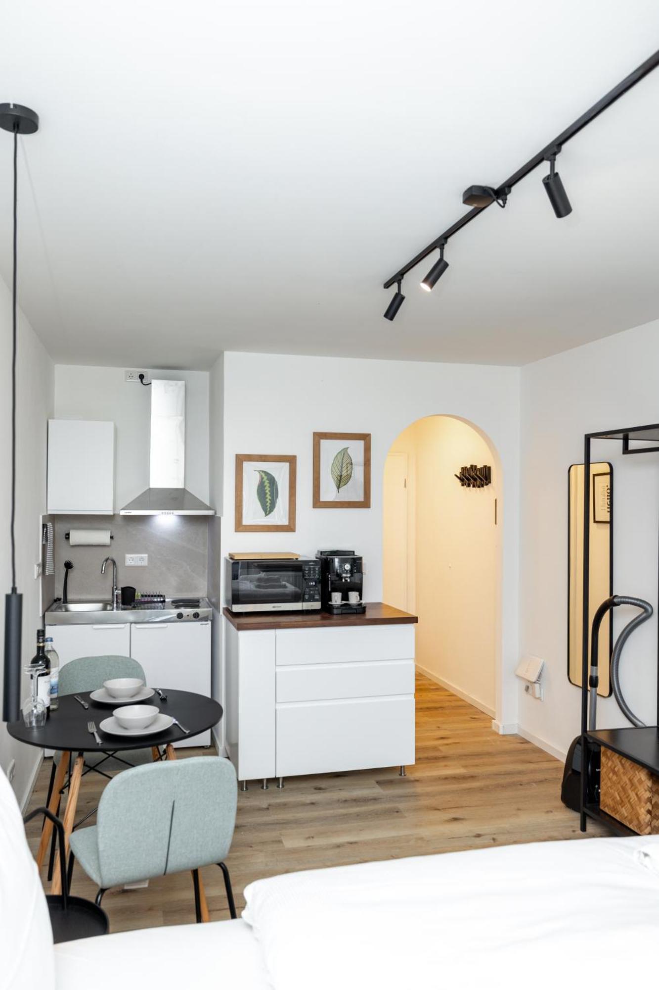 Kleines Apartment Mit Balkon Würzburg Esterno foto